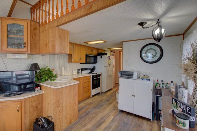 2 Gull Lane, South Hero, VT 05486