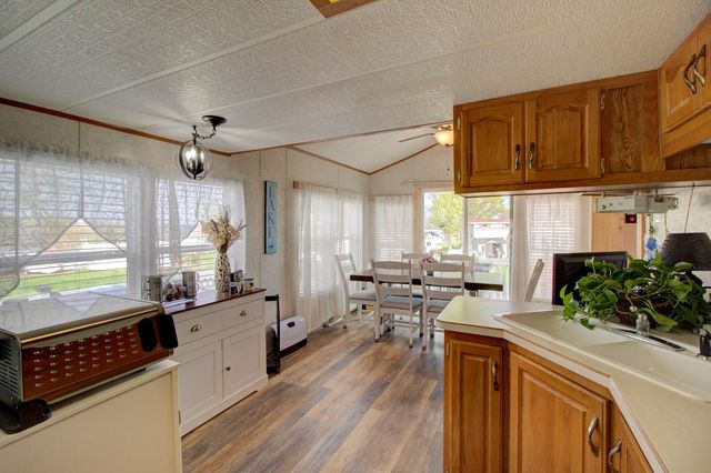 2 Gull Lane, South Hero, VT 05486