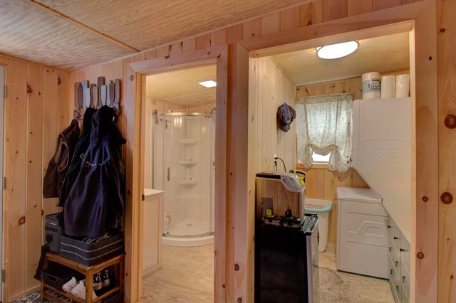 2 Gull Lane, South Hero, VT 05486