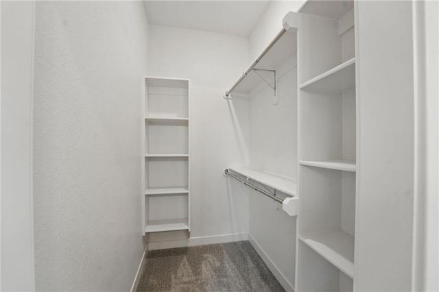 804 Glenn Circle, Raymore, MO 64083