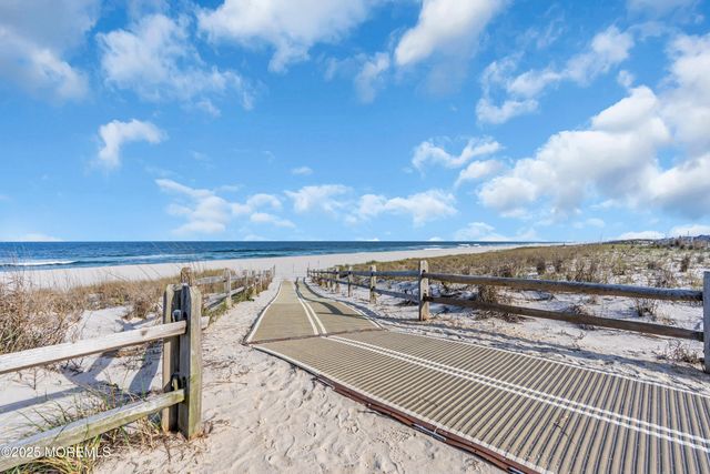55 H Street, Seaside Park, NJ 08752