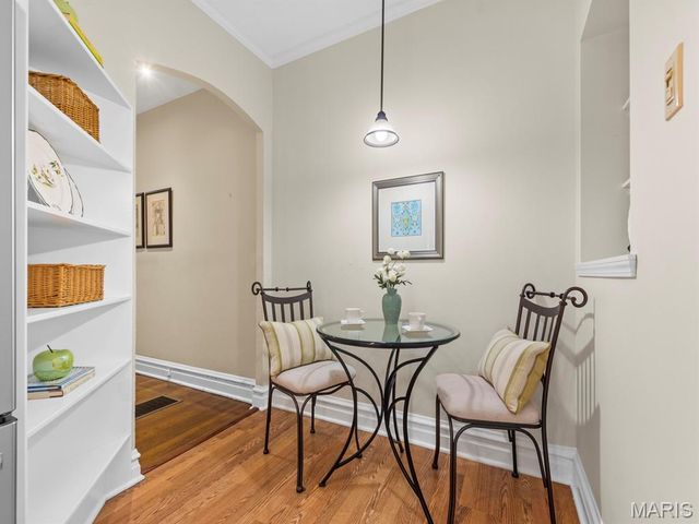 7398 Norwood Avenue 1E, University City, MO 63130