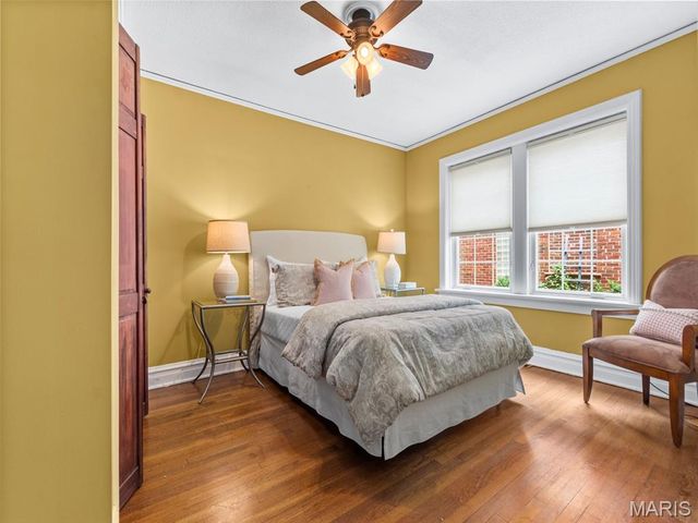 7398 Norwood Avenue 1E, University City, MO 63130