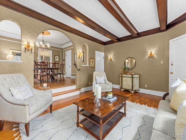 7398 Norwood Avenue 1E, University City, MO 63130