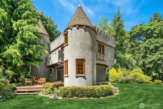 24917 Dockton Road SW, Vashon, WA 98070