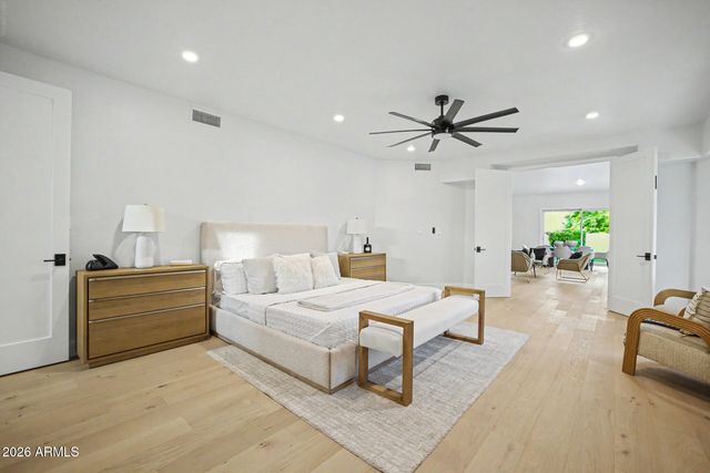 1321 W GARDENIA Avenue, Phoenix, AZ 85021