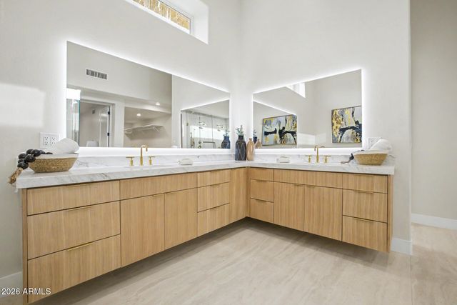 1321 W GARDENIA Avenue, Phoenix, AZ 85021