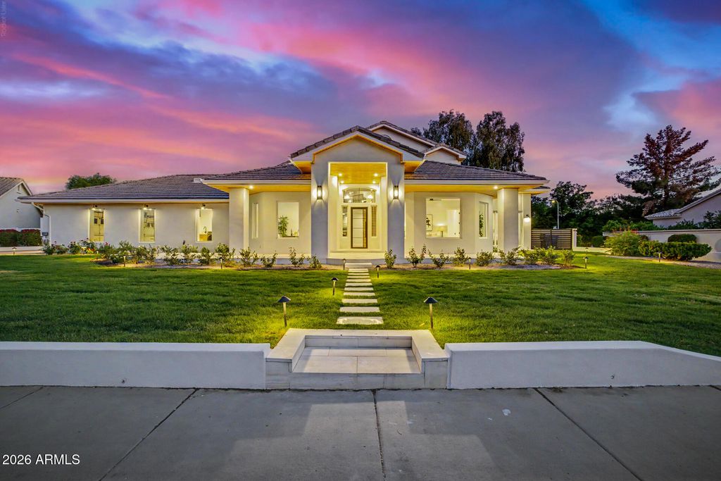 1321 W GARDENIA Avenue, Phoenix, AZ 85021