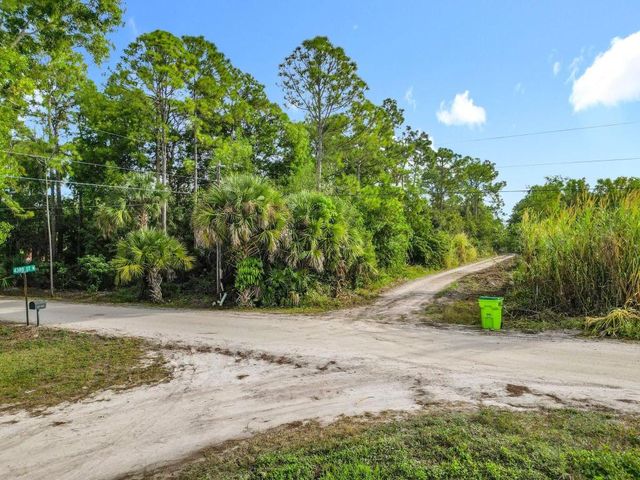 15595 43rd Road N, Loxahatchee Groves, FL 33470