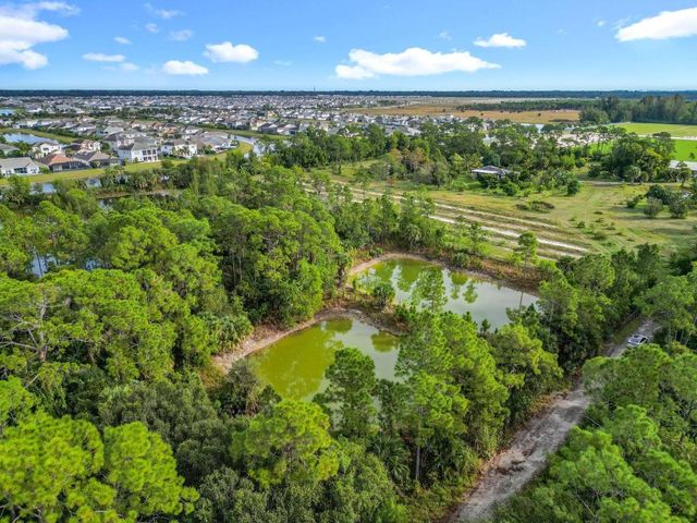 15595 43rd Road N, Loxahatchee Groves, FL 33470