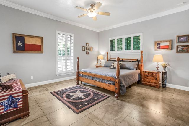 20547 Crosby Eastgate Road, Crosby, TX 77532