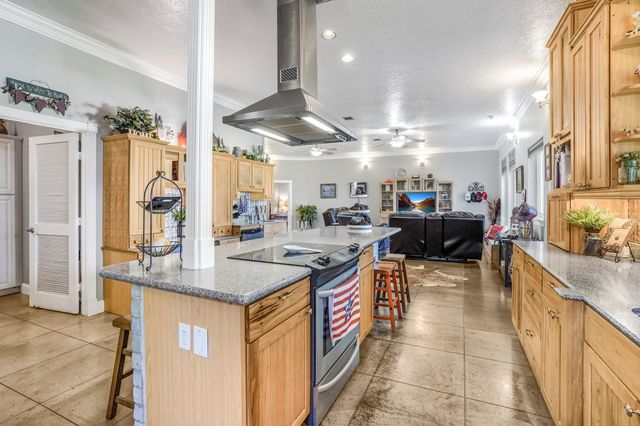 20547 Crosby Eastgate Road, Crosby, TX 77532