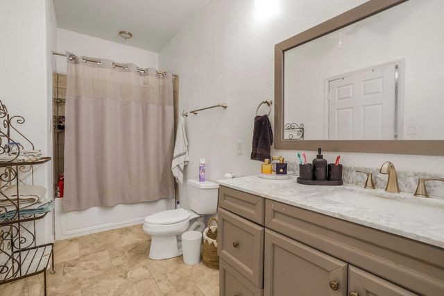 20547 Crosby Eastgate Road, Crosby, TX 77532