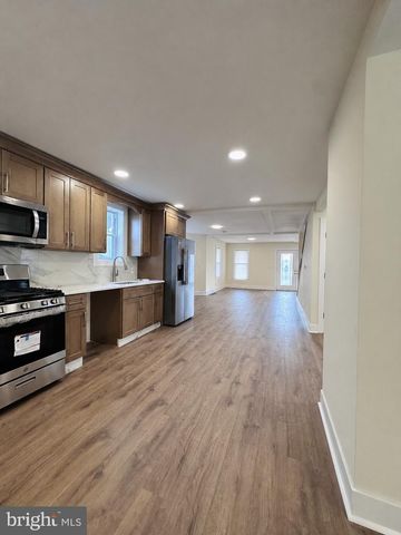 1019 N BROAD ST, Woodbury, NJ 08096