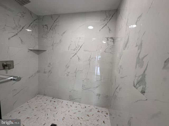 1019 N BROAD ST, Woodbury, NJ 08096