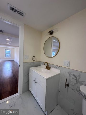 1019 N BROAD ST, Woodbury, NJ 08096
