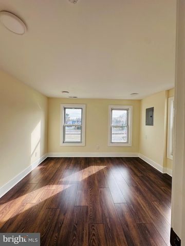 1019 N BROAD ST, Woodbury, NJ 08096