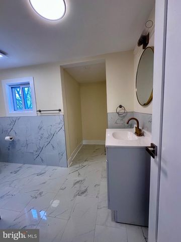 1019 N BROAD ST, Woodbury, NJ 08096
