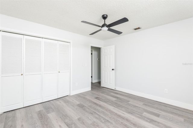 902 SHANGRI LA DRIVE, Seffner, FL 33584