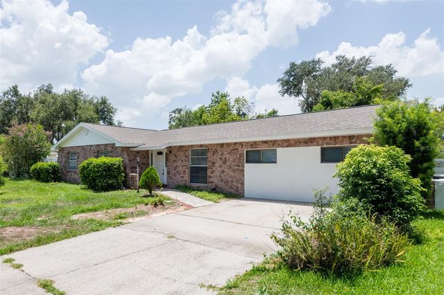 902 SHANGRI LA DRIVE, Seffner, FL 33584