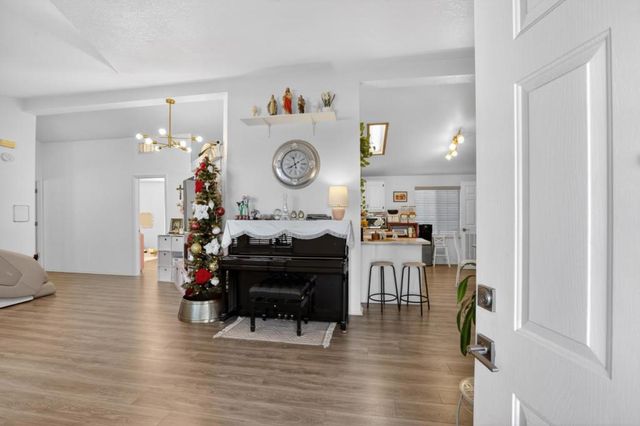 120 Dixon Landing, Milpitas, CA 95035