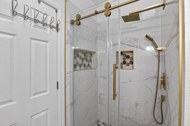 120 Dixon Landing, Milpitas, CA 95035