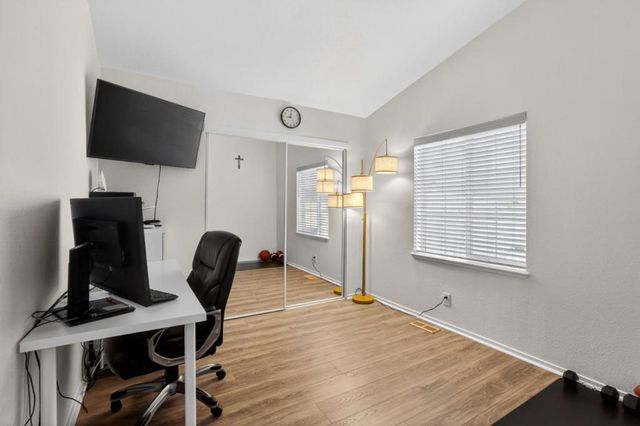 120 Dixon Landing, Milpitas, CA 95035