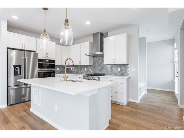 1845 Parade St, Erie, CO 80516