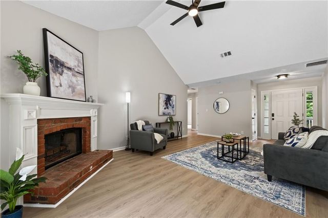 4224 Brandy Ann Drive, Acworth, GA 30101