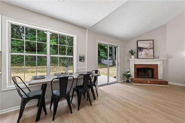 4224 Brandy Ann Drive, Acworth, GA 30101
