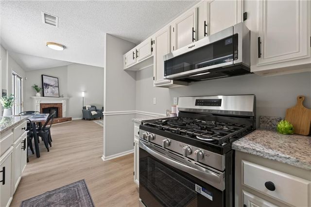 4224 Brandy Ann Drive, Acworth, GA 30101