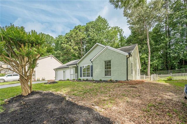 4224 Brandy Ann Drive, Acworth, GA 30101