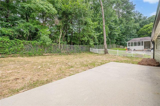 4224 Brandy Ann Drive, Acworth, GA 30101