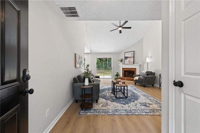 4224 Brandy Ann Drive, Acworth, GA 30101