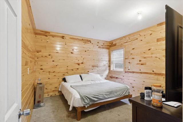 5626 S Jeffs Rd Road B, Merritt, MI 49667