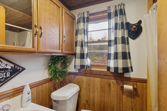 5626 S Jeffs Rd Road B, Merritt, MI 49667