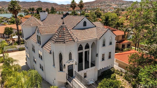 30026 Big Range 3, Canyon Lake, CA 92587