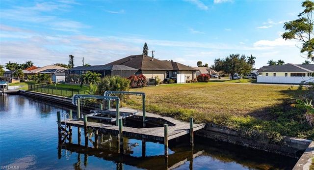 107 SE 35th TER, Cape Coral, FL 33904