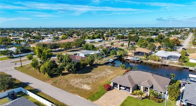 107 SE 35th TER, Cape Coral, FL 33904