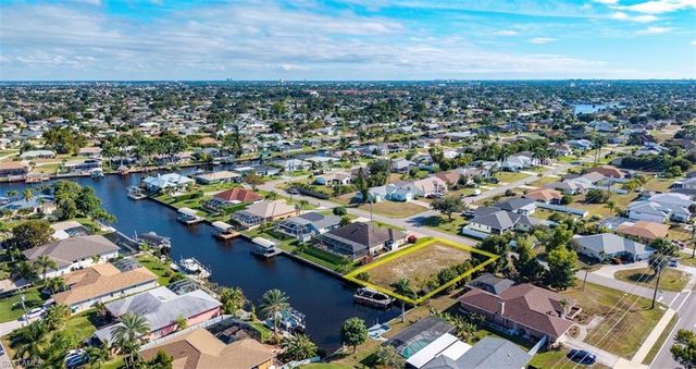 107 SE 35th TER, Cape Coral, FL 33904