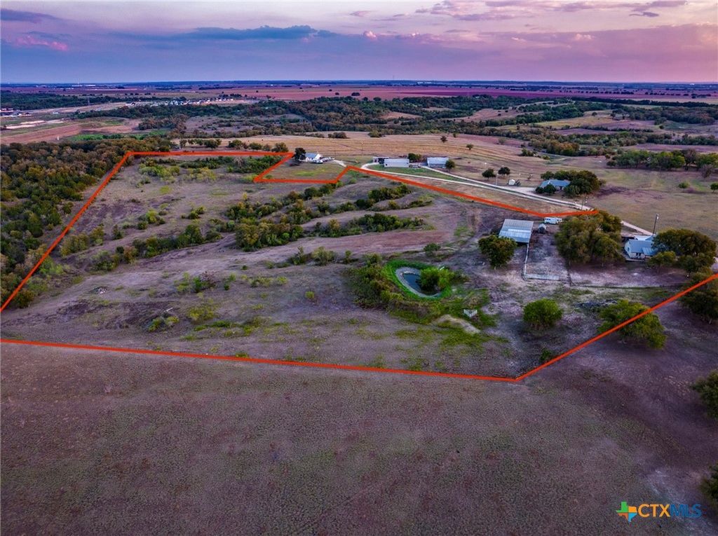 182 Lantana Lane, Maxwell, TX 78656