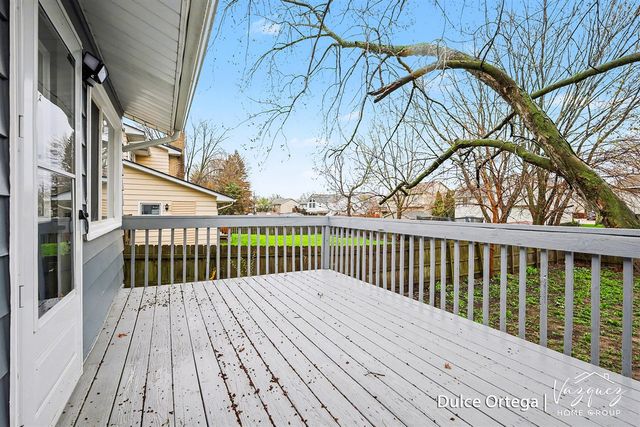 3042 Perry Avenue, Wyoming, MI 49519