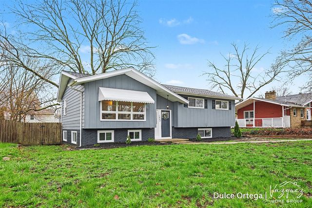 3042 Perry Avenue, Wyoming, MI 49519