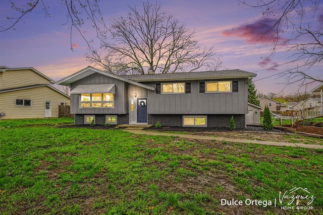 3042 Perry Avenue, Wyoming, MI 49519