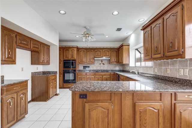 5014 Village Court, Dallas, TX 75248