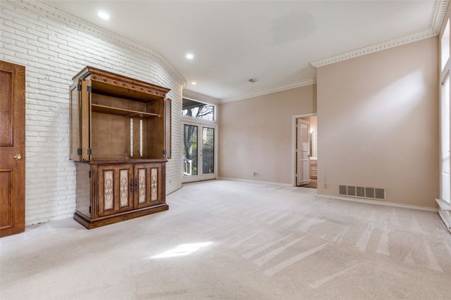 5014 Village Court, Dallas, TX 75248