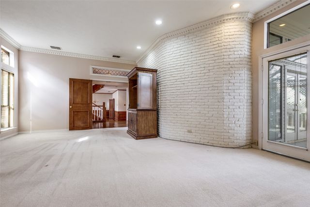 5014 Village Court, Dallas, TX 75248