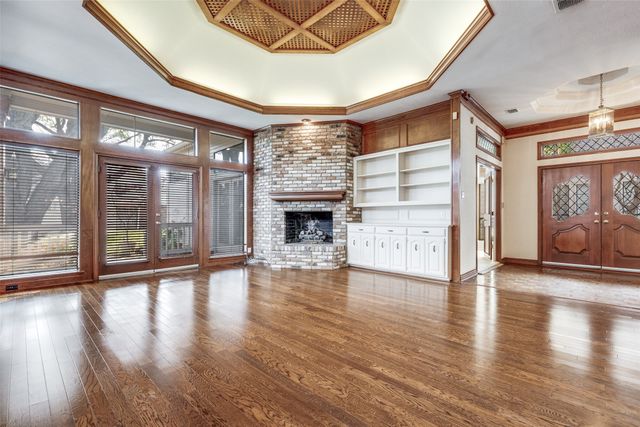 5014 Village Court, Dallas, TX 75248