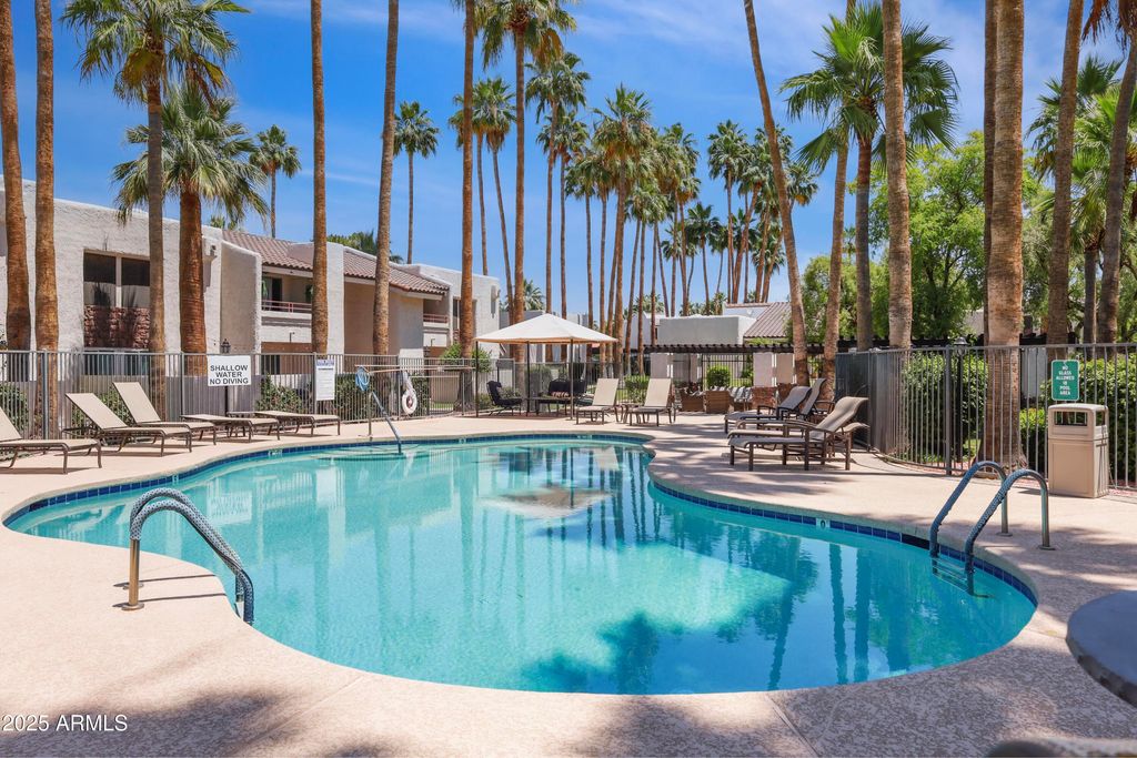 7350 N VIA PASEO DEL SUR -- N207, Scottsdale, AZ 85258