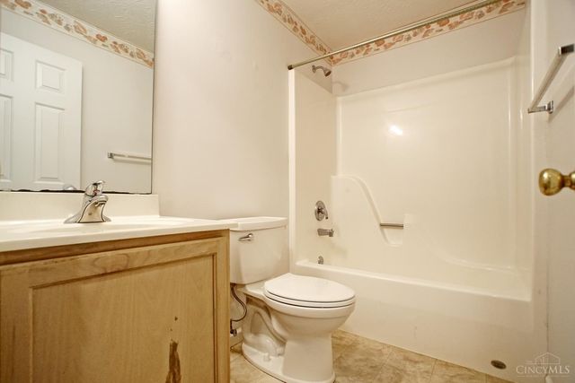 310 Sackett Drive, Monroe, OH 45050